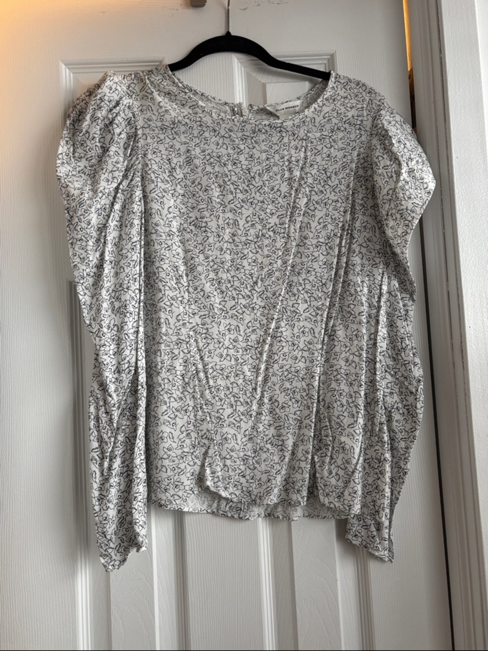 Club Monaco White Blouse with Black Doodle Floral Print Sz M